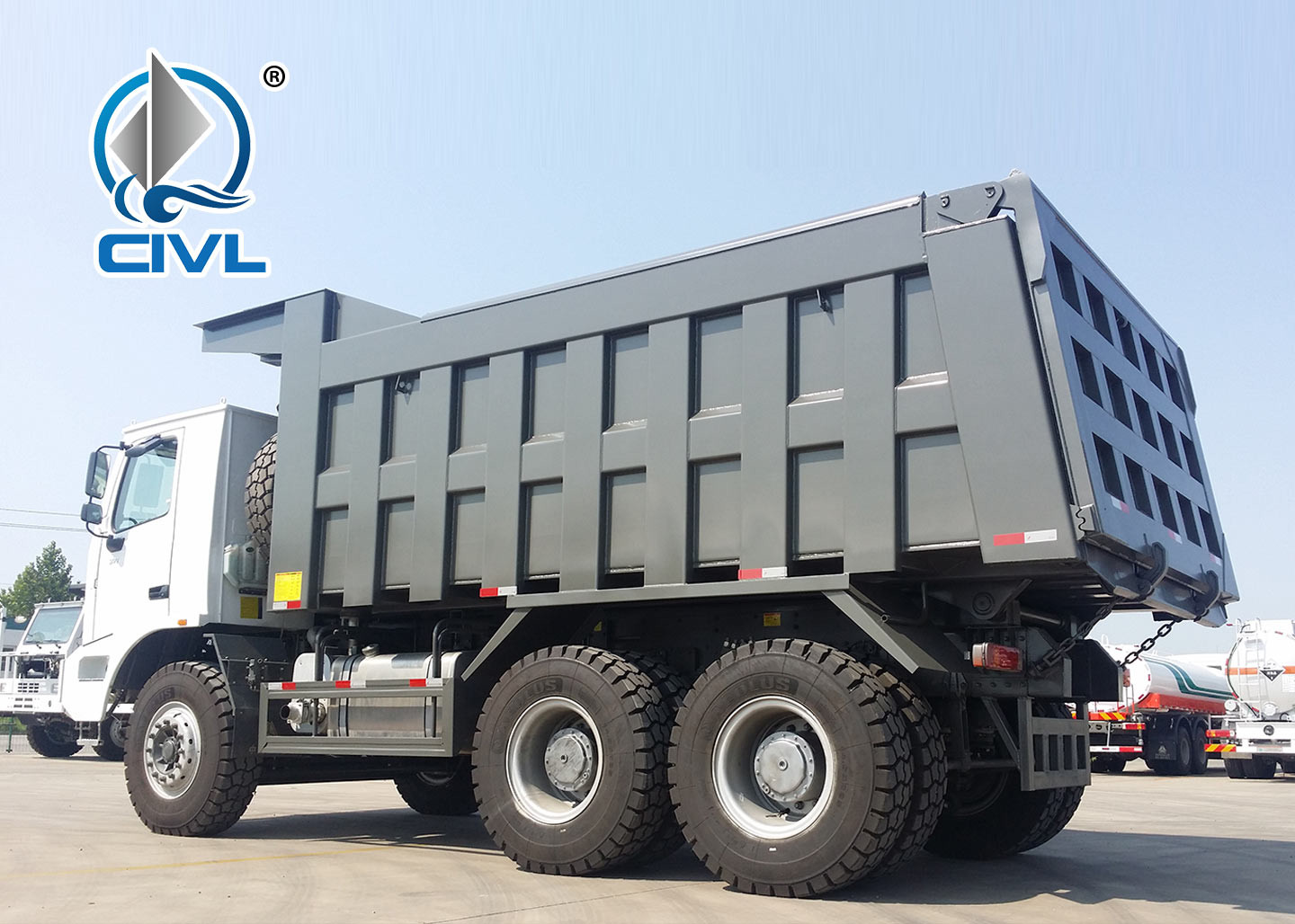 Mine Load Heavy Duty Dump Truck HOWO / 50 Tons Mining Dump Truck
