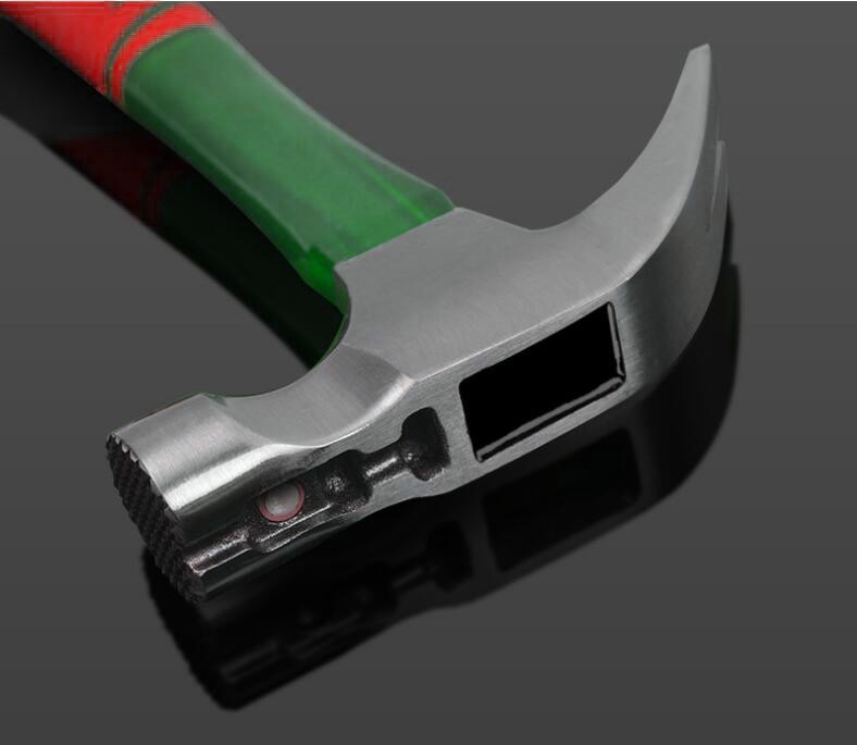 Claw Hammer with Anti-Slip Surface and Magnet XL0020