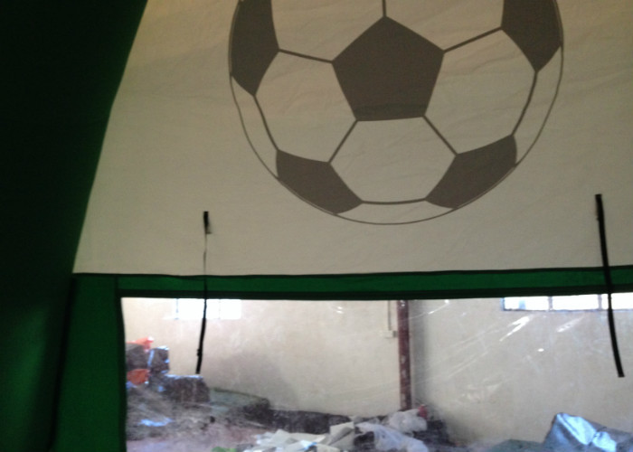 Green Footable Inflatable Event Tent Digitally Printed Wind Resistant Safe Nontoxic