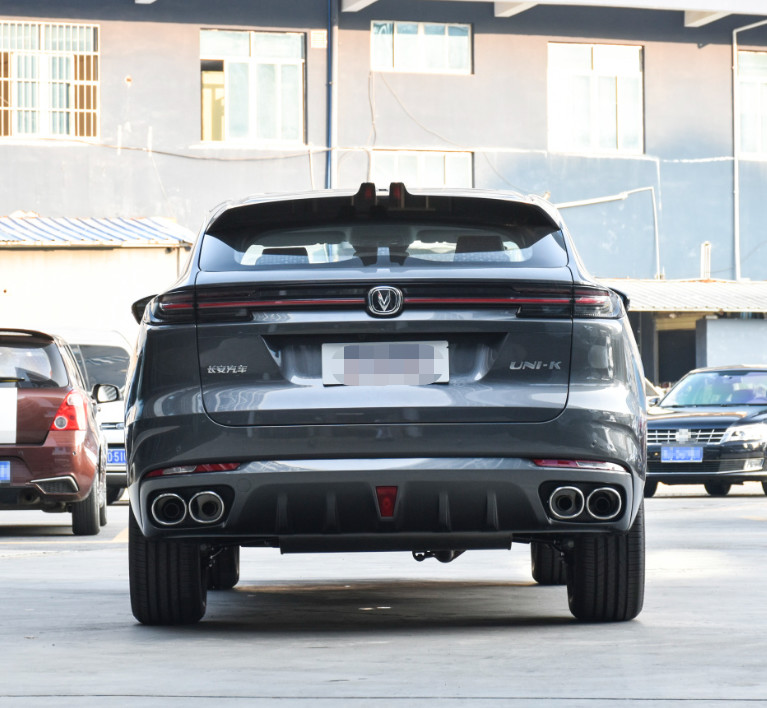 Economic Antomatic& Manual Gasoline UNIK 2.0T Deluxe 2021 Version 5 Door 5 seats SUV
