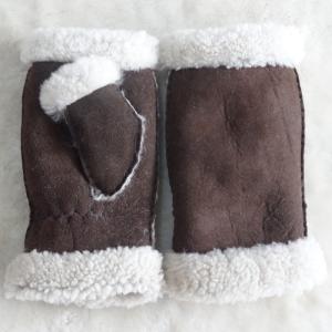 Quality Stock Ladies Lambskin Gloves with Curly Fur Trim Cuff Shealring Sheepskin Fingerless Gloves wholesale
