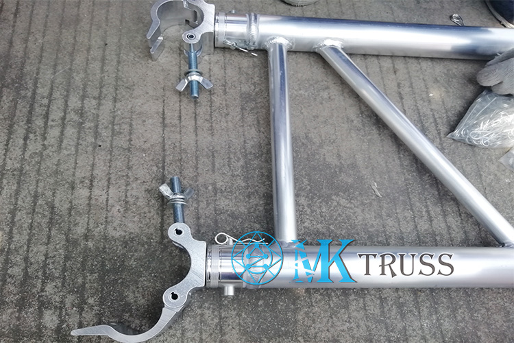 Aluminum Alloy 50mm Half Coupler for Triangle Ladder Stage Lighting Truss Rigging