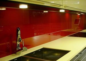 Quality Red Painted Glass Backsplash Toughened Custom Pattern Heat Resistance wholesale