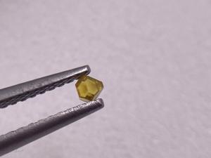 Quality 1mm - 4mm Synthetic Monocrystalline Diamond Rough Hpht Diamond Abrasives wholesale