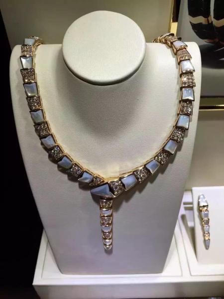 brand jewelry gold necklace 18kt gold with white gold or yellow gold or pink