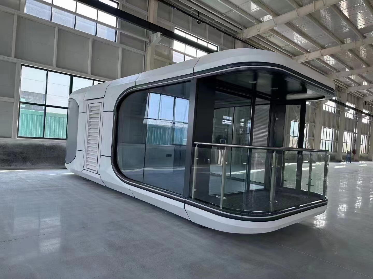 Prefab House Fast Install Steel Structure for Luxury Villa Space Capsule Container House
