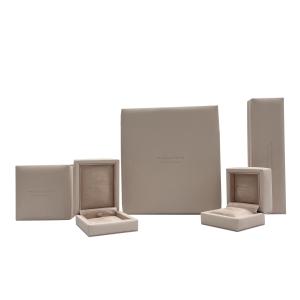 Quality OEM Luxury Pink Jewelry Diamond Packaging Box With Outer Packing wholesale