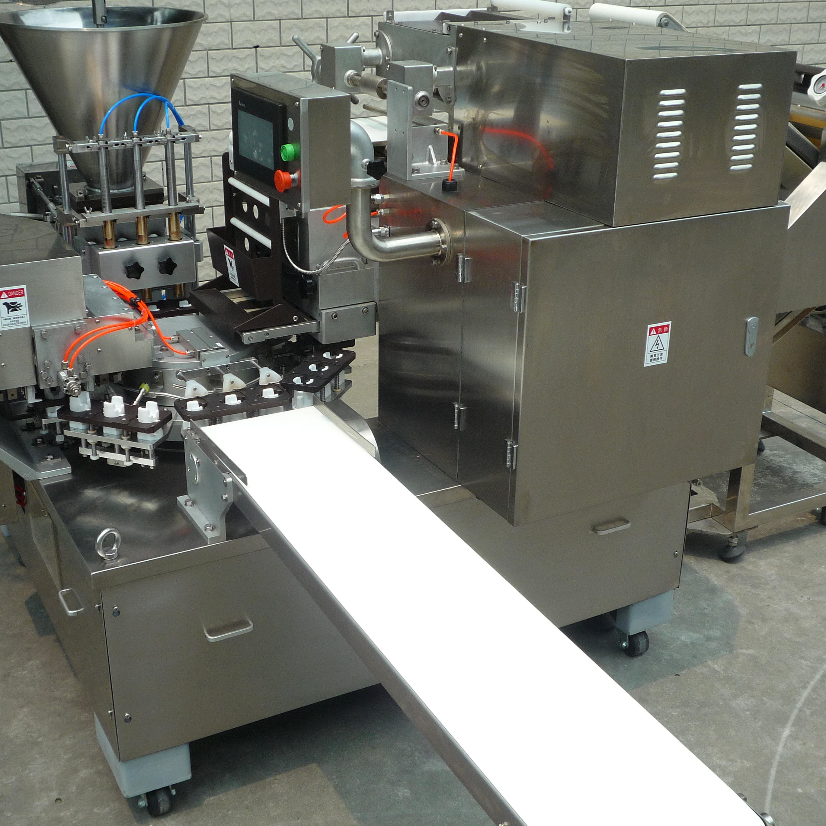 One-Touch Smart Enjoy Fully Automatic Gyoza(Dumpling)-Machine Food New Assistant High Efficiency And Time-Saving 304 Stainless Steel