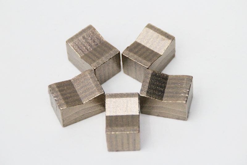 Raw Material Metal Powder Diamond Cutting Segment for Marble Gangsaw