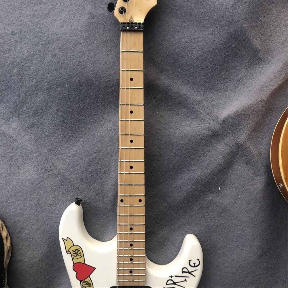 Custom factory EVH chavel electric guitar 6 string with maple fingerboard black hardware music support drop shipping