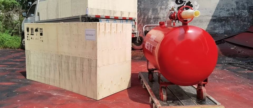 Electricity Fire Fighting Equipment Mobile Foam Tank With High Flow Rate