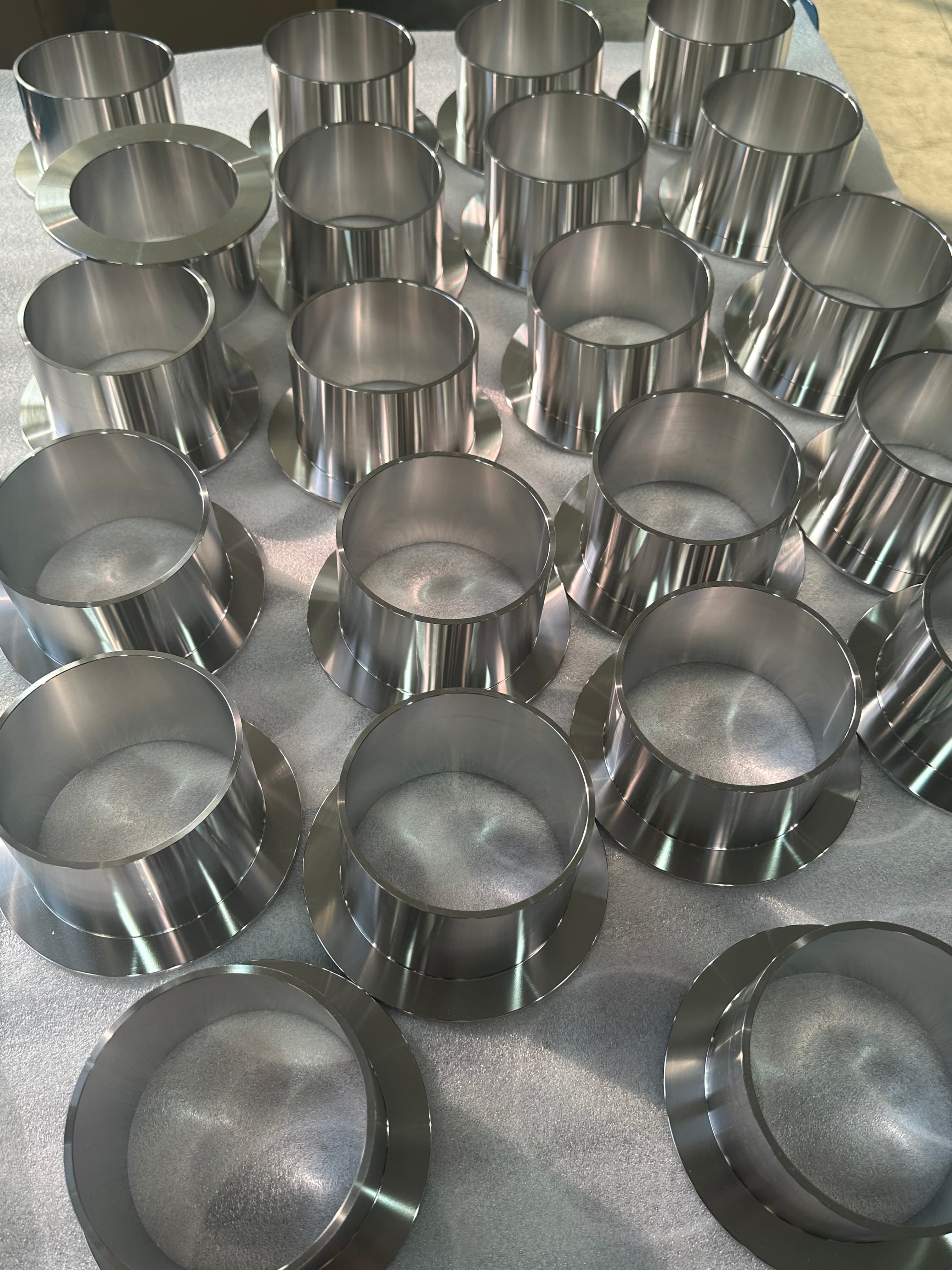 Polishing DN15-DN900 Stainless Steel Stub Ends SS Butt Welded Pipe Fittings