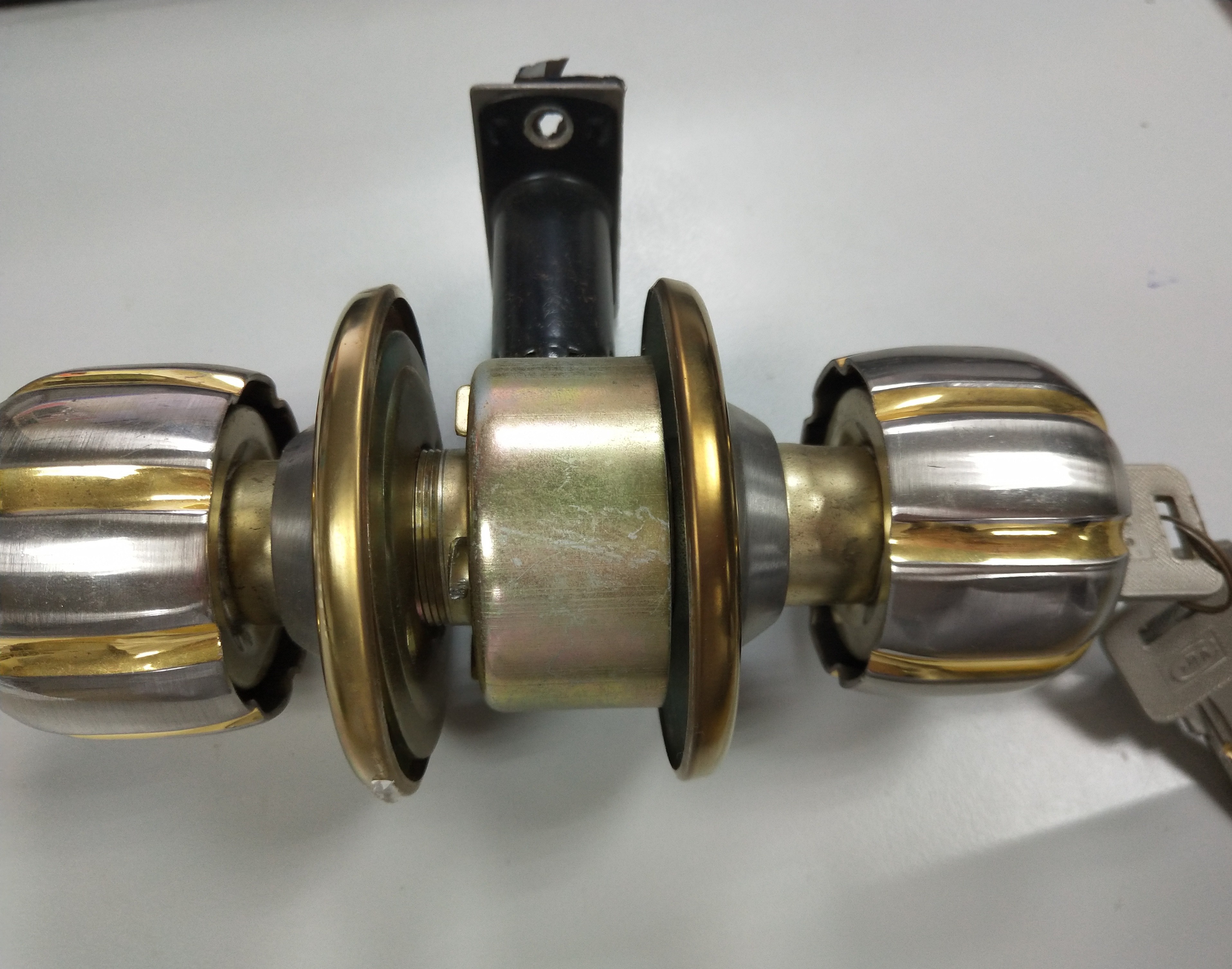 Furniture Round Key Lock Door Knob With Bar Lock Fashionable Appearance
