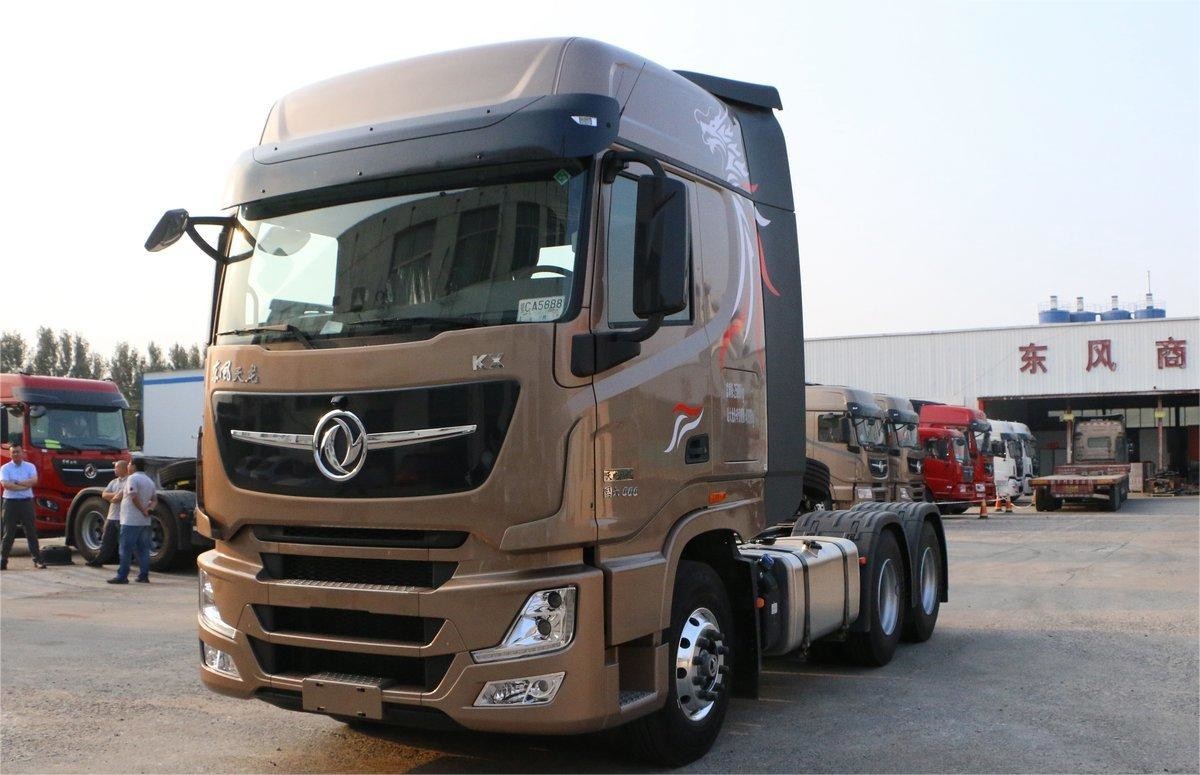 SINOTRUK 6X4 Tractor Truck 21T - 30T 6X2 Trailer 4X2 HOWO Dump Truck