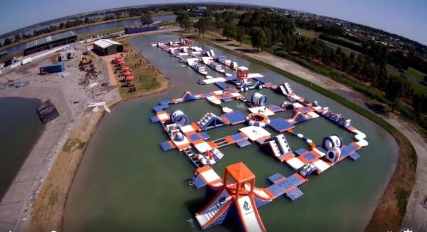 250 People Giant Inflatable Water Park Games, TUV Certificate Inflatable Wipeout