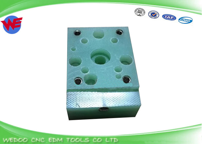 F321 A290-8120-Z764 Lower Isolator Plate Fanuc EDM Parts Lower Jet Block