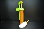 PP Material Plastic Daily Product Chocolate Banana Machine For 15 Years And Up
