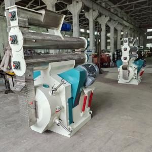 Quality Large Ring Die Pellet Mill Biomass Pelletizer 55KW 12th wholesale