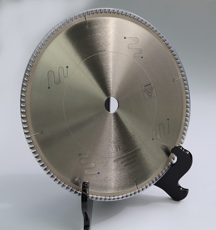 96 Teeth Pcd Saw Blades , Diamond Cut Saw Blade Solid Aluminum Cutting