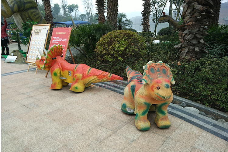 2.5 - 3m Long Yellow Dinosaur Battery Car Coin Operated Animatronic Dinosaur Ride