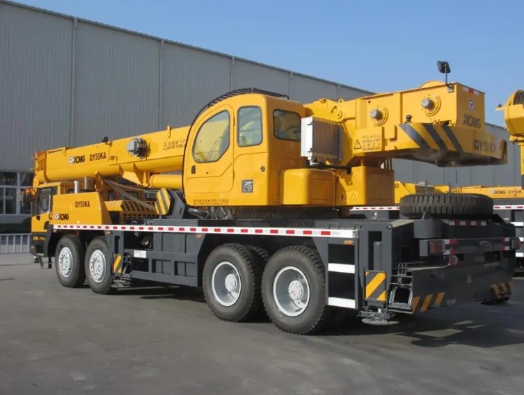XCMG Official QY50KA 50 ton Chinese hydraulic mobile truck crane price list for sale