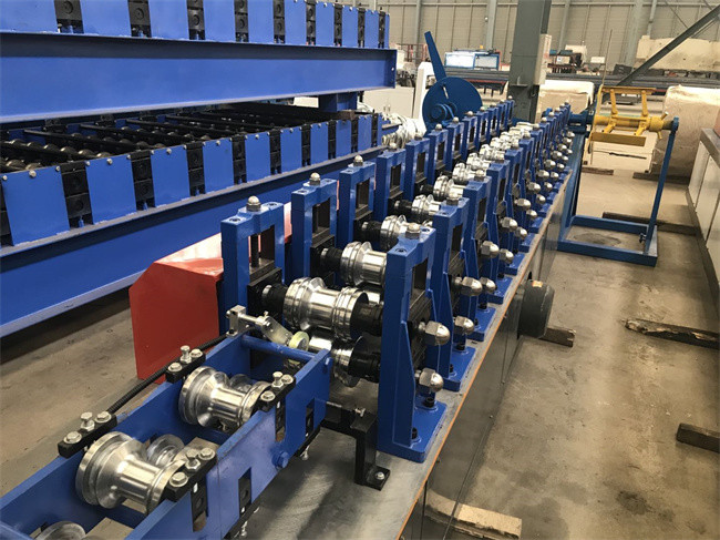Aluminum Rolling Shutter Door Slats Roll Forming Machine 15-20m/min