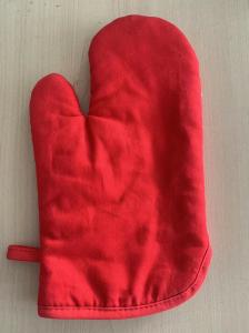 Quality Pure Cotton Fabric Thick Microwave Oven Gloves Red Color Kitchen Accesories wholesale