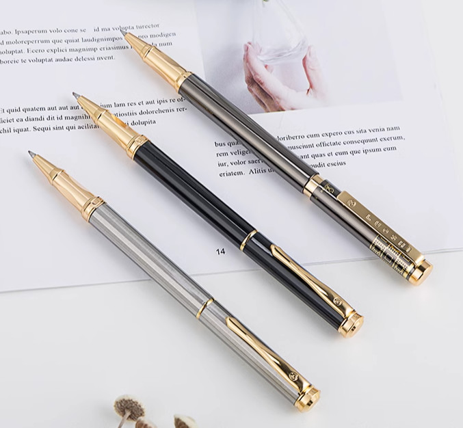 Metal signature pen, male and female signature pen, neutral pen, free samples, business gift pen, custom logo