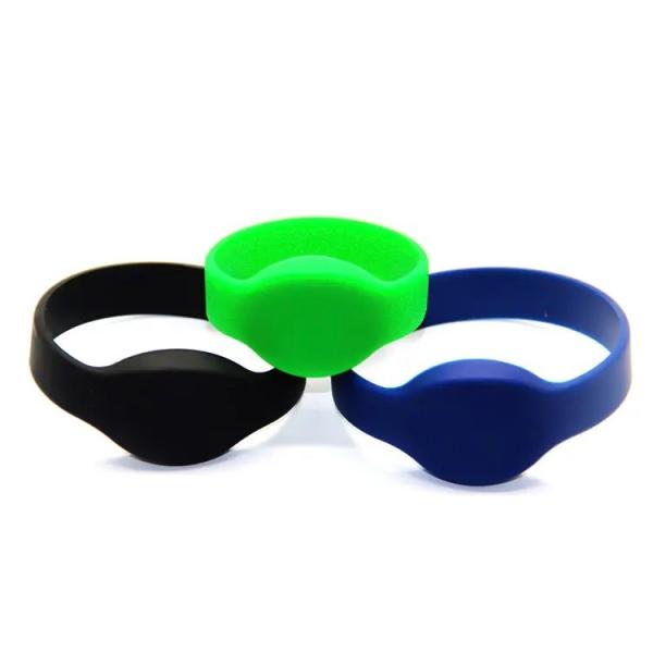Cheap Adjustable RFID Hotel Wristbands NFC Chip Armband 213/216/M1 High Frequency for sale