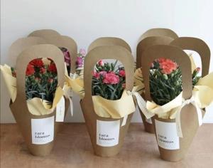 Quality 250g Kraft Flower Bouquet Paper Bag Recyclable Home Decoration wholesale