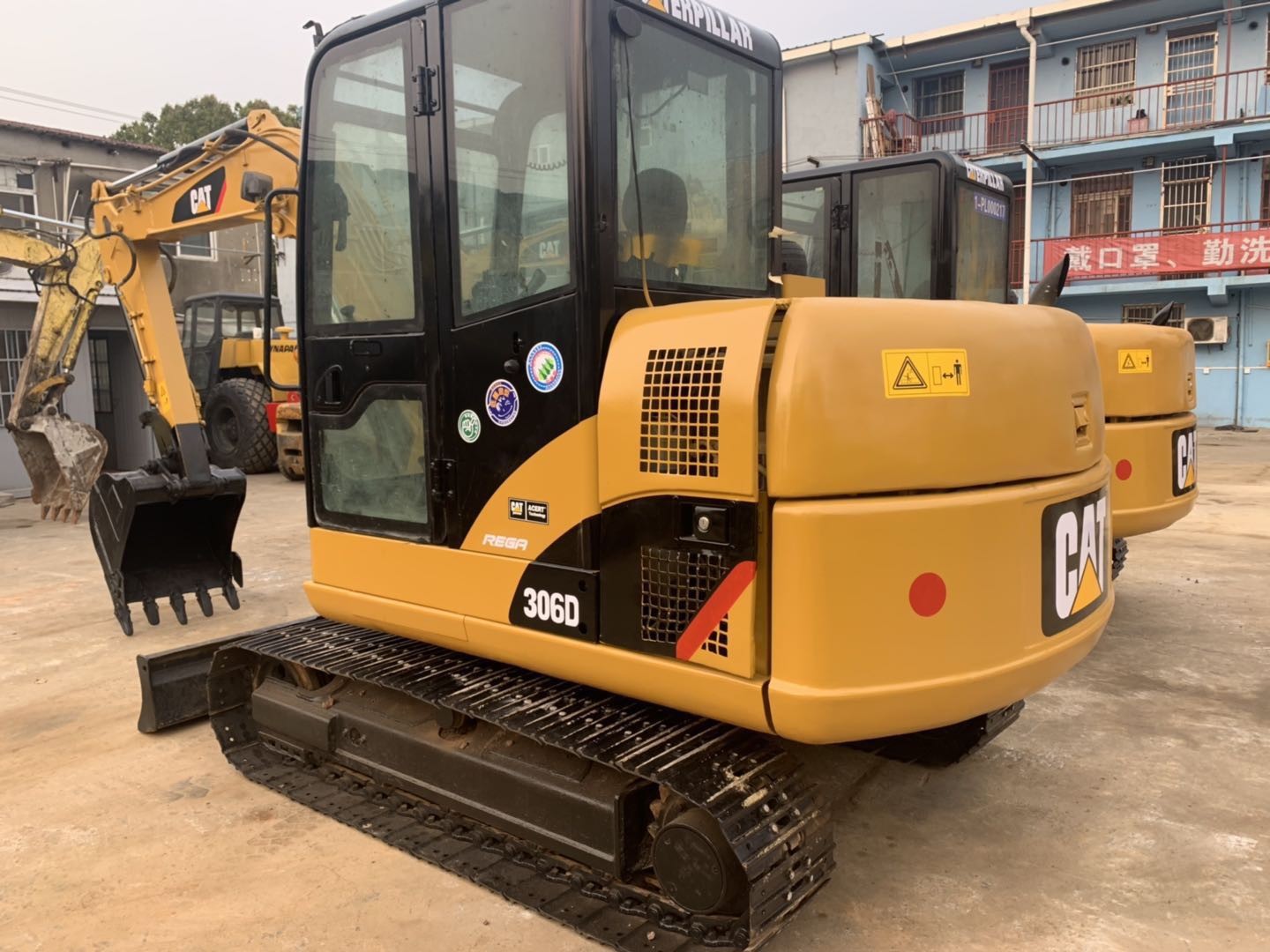 Used CAT 6T Excavators With 600mm Track Width And Hydraulic System Swinging