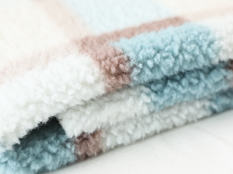 100% Polyester Fleece Sherpa Fabric Custom Black Color Recycled Polyester Fabric