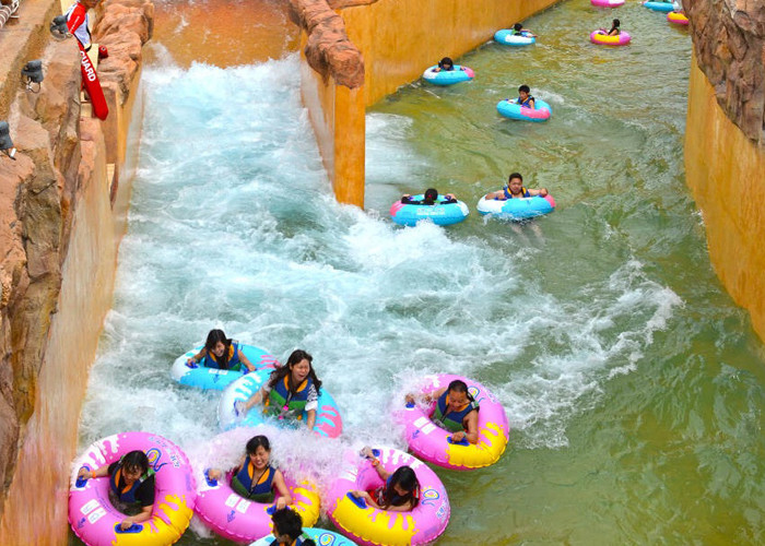 Amusement Park Equipment Lazy River For Adults , Fiberglass Material