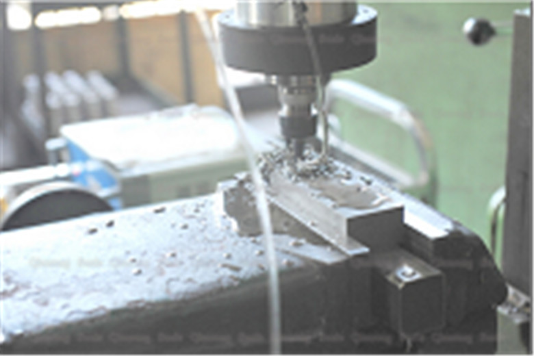 Silicon Ultrasonic Assisted Machining , Rotary Ultrasonic Drilling Process Equipment