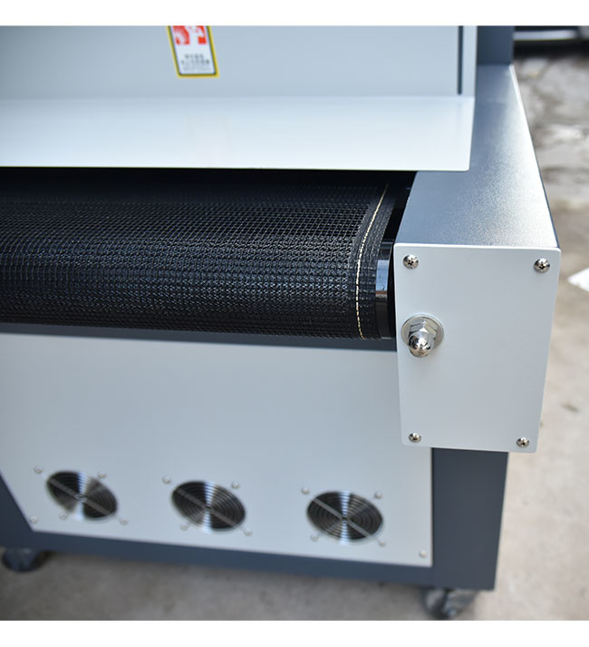 5.6KW Mercury Lamp 980mm Table UV Glue Curing Machine