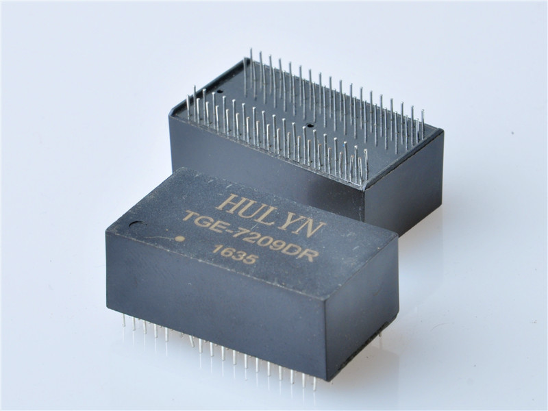 10/100/1000 Base-T Quad port SMD LAN Magnetic Transformer,72PIN,Very low profile PCMCIA /PC Card, SMD package.