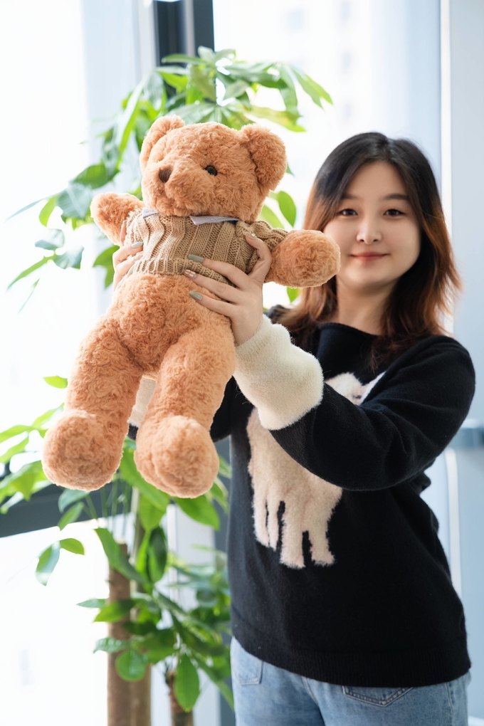 Stuffed Animal Teddy Bear, Low MOQ Super-Soft Plush Fabric Cuddly, Customized Plush