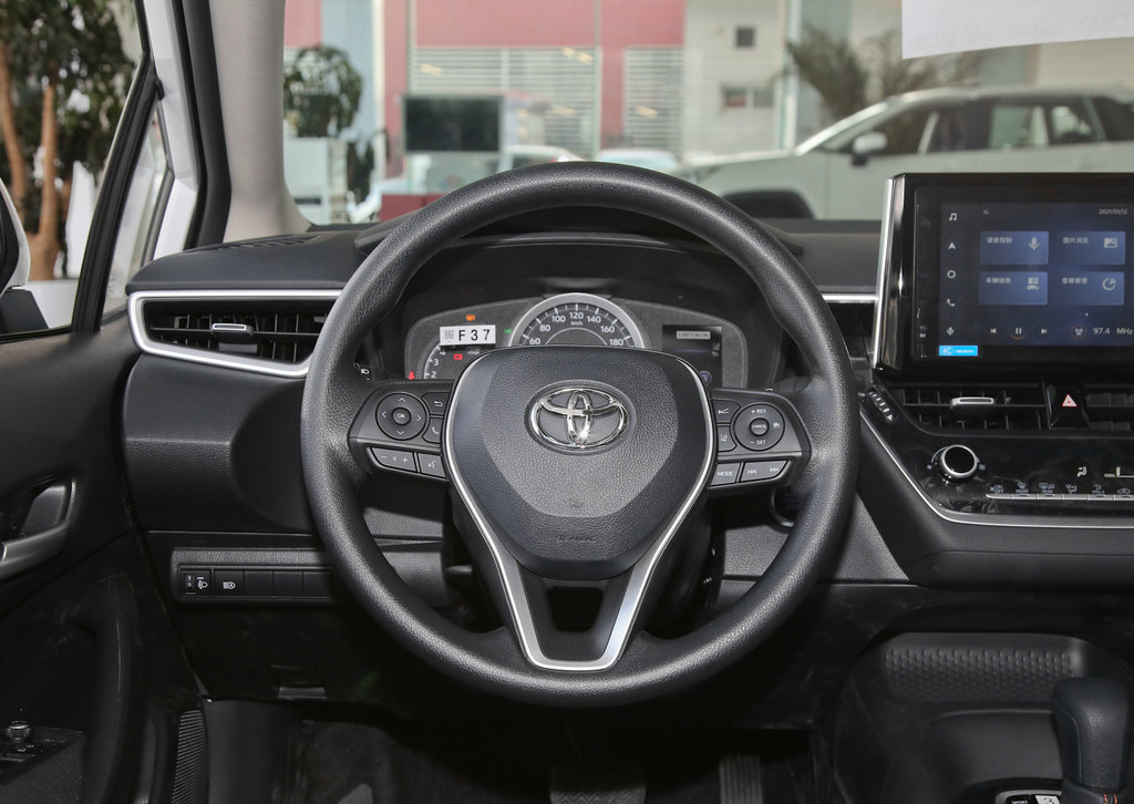 Chinese cars for sale Corolla 2021 1.2T S-CVT Elite PLUS Edition 100% new car