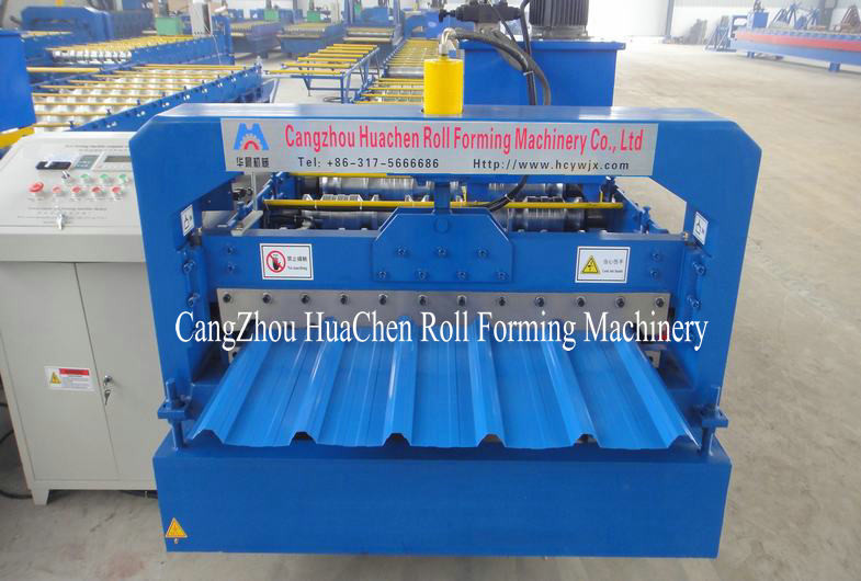 Corrugated Galvanized Roofing Sheet Roll Forming Machines , High Efficiency