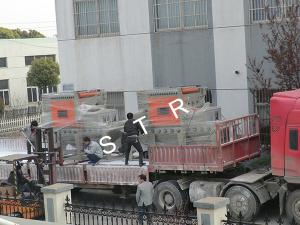 Quality High Flexibility Automatic Conveying Blasting Machine Cabinet Shape Design wholesale