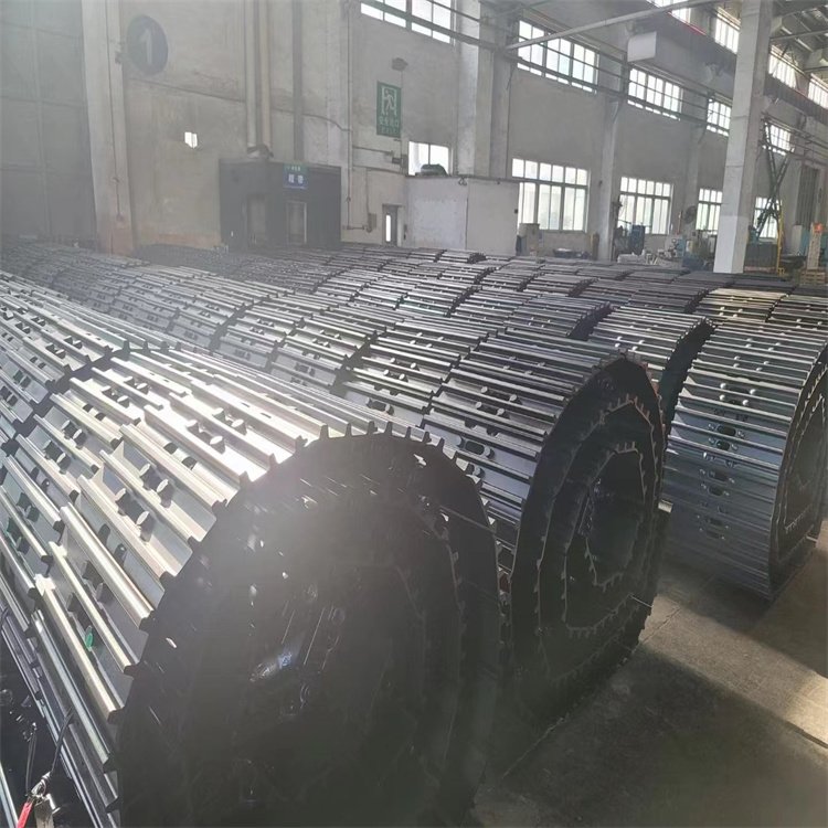 Excavator Undercarriage Parts Track Chain, Track Link Assy For PC200