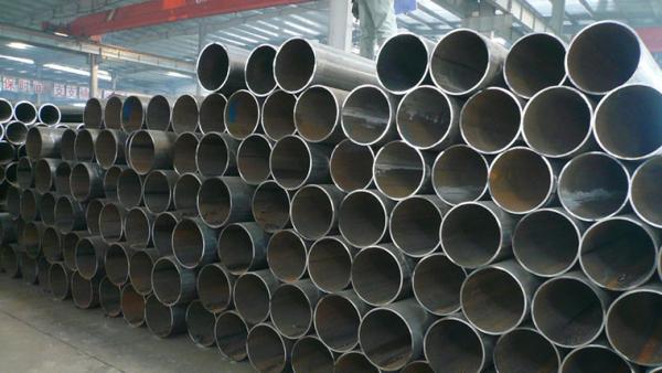 Cheap 8mm Thick Astm A36 Black Steel Seamless Pipe Low Temp for sale