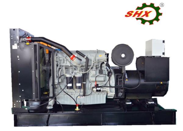 AC Perkins Diesel Generator 400Kva 50Hz 400V Output Voltage By Batteries