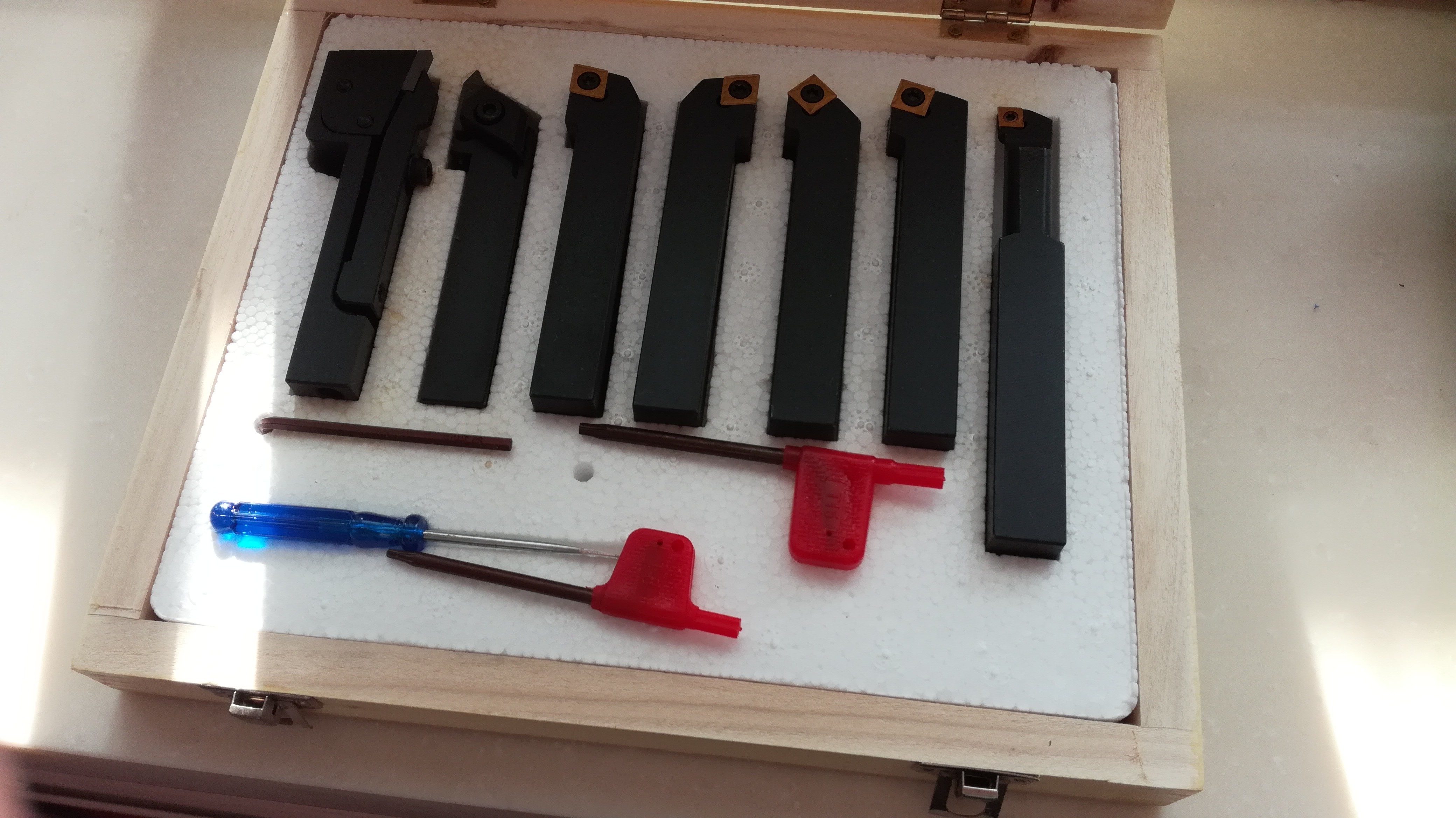 Factory price Carbide tips Insert 16mm 7PCS Turning Tools kit