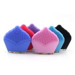 Battery Rechargeable Silicone Electric Facial Cleanser , Sonic Face Massager