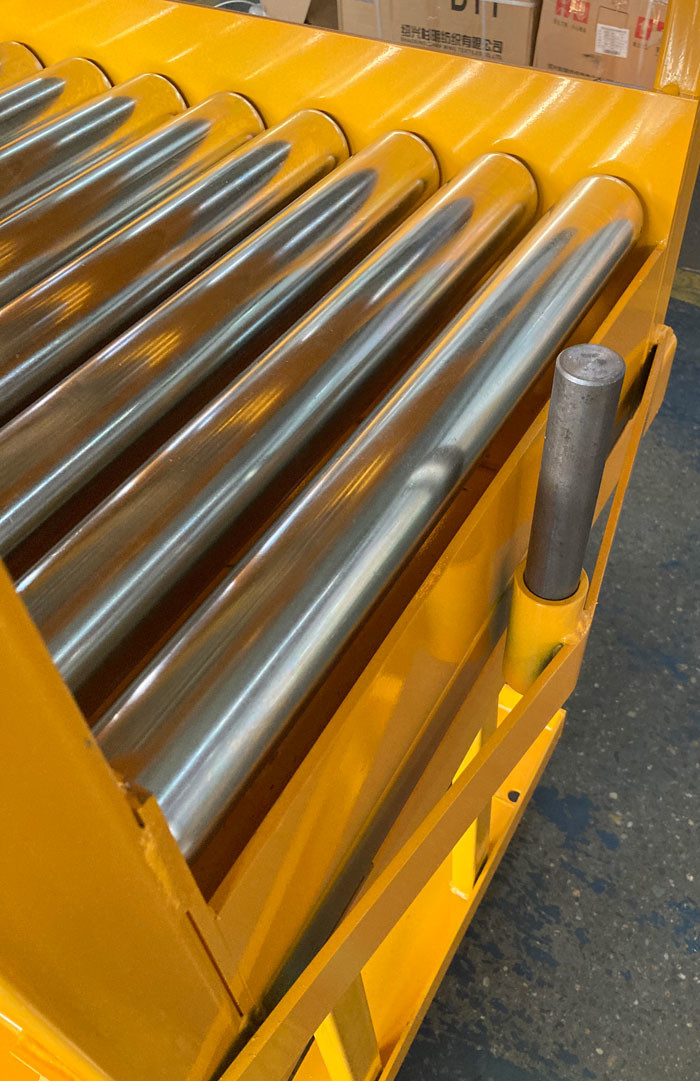 Roller Lift Table Top 1500kg Electric Pallet Truck For Die Handling Production Line