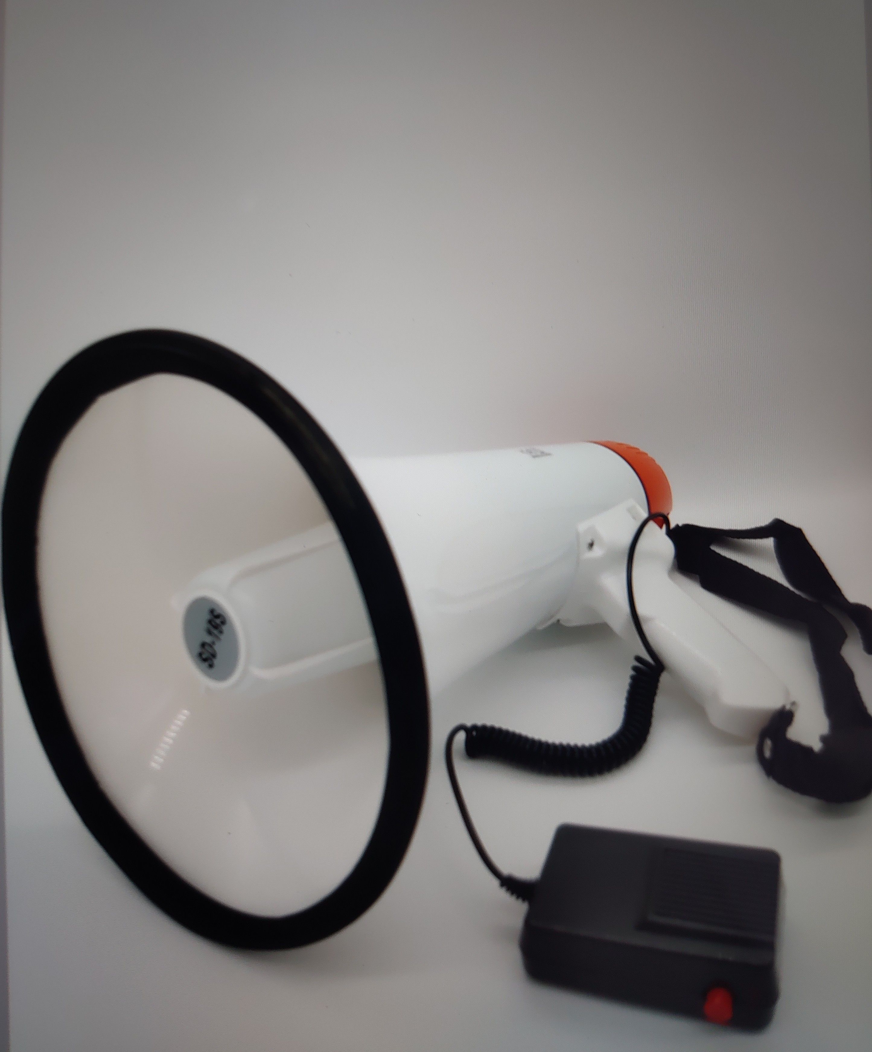 120dB Lithium Battery Powered Megaphone Voice Changer Record Voice 70Hz To 20KHz