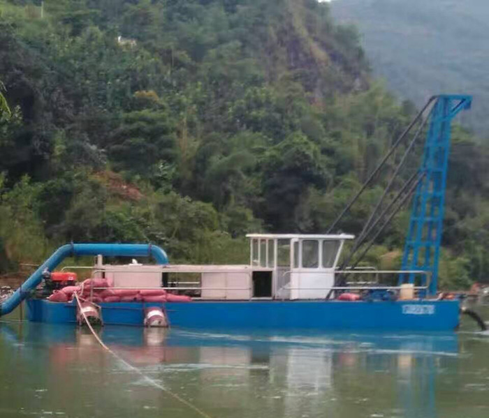The Output of A 12 Inch Model Sand Dredger is 200 Cubic Meters Per Hour