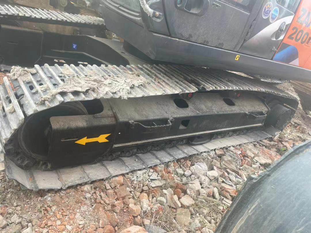 Used Japanese Hitachi Ex200 EX130 EX60 EX70 Crawler Excavator machinary construction second hand good condition for sale