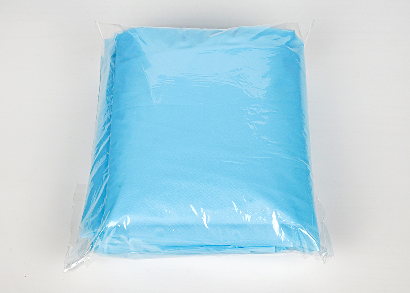 Blue CPE Adult Medical Disposable Gowns Aprons Disposable Thumb Loop Impervious